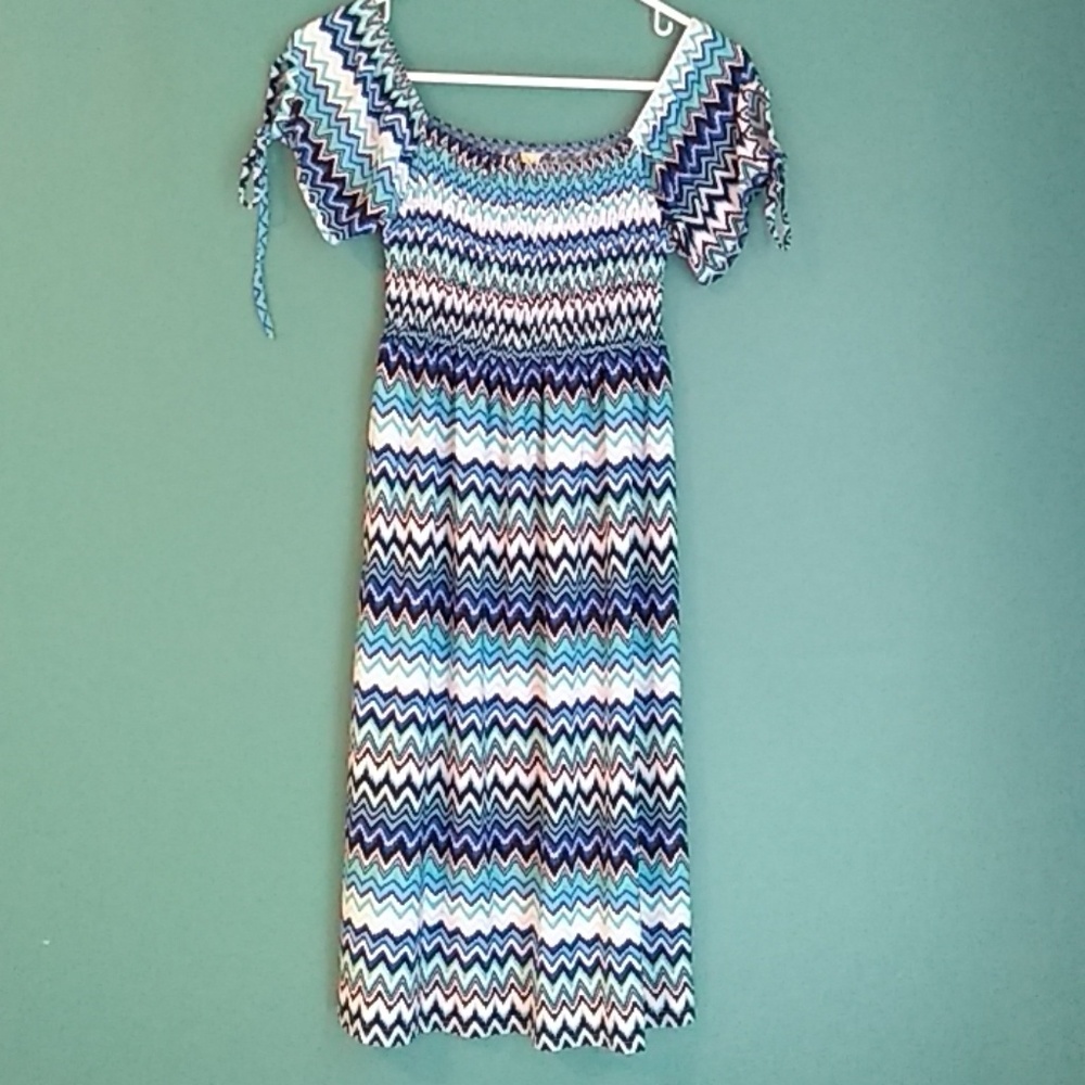 On/Off the Shoulder Stretch Dress